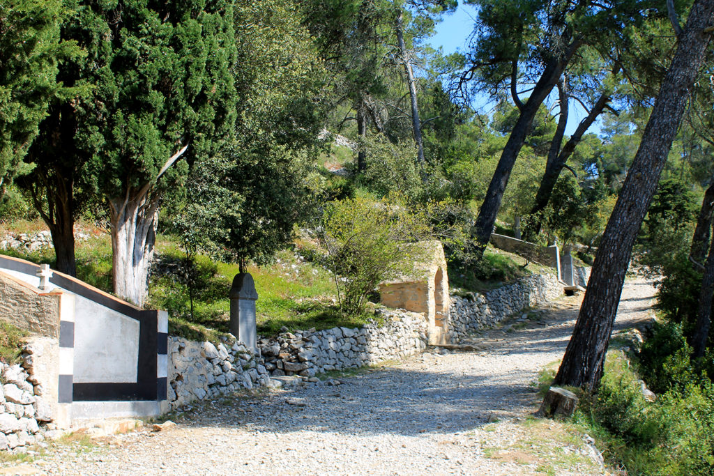 Cimetière marin - Gruissan - Article de voyage by Drawingsandthings