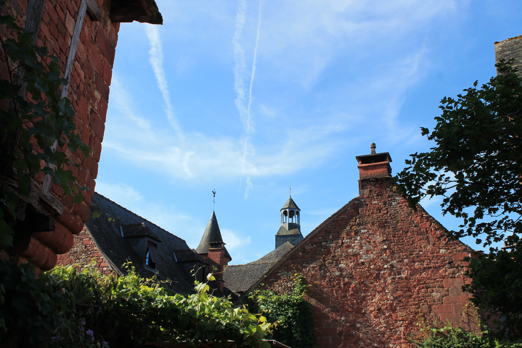 Collonges-la-rouge - Correze - France - Article de voyage by Drawingsandthings