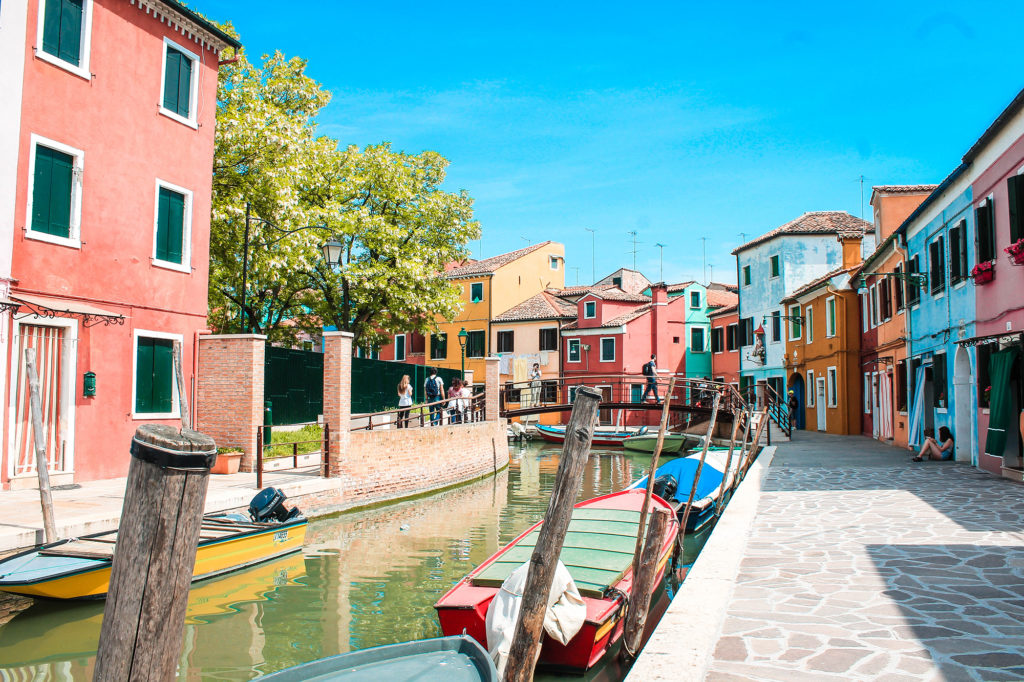 Road-trip-en-Italie-Venise-Drawingsandthings - Burano, la ville de pêcheurs, colorée