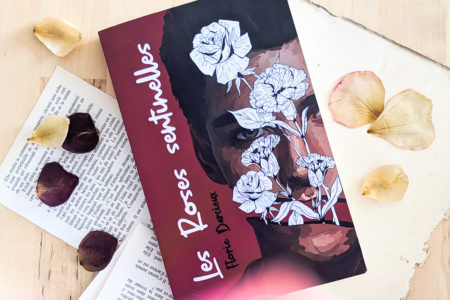 Image de la couverture de Roses sentinelles, un roman pour jeunes adultes qui mélange émotions et suspense. La couverture reflète la lutte des personnages face à des événements mystérieux