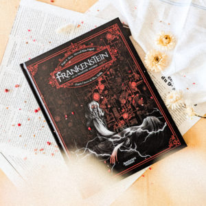 BD coup de cœur : Frankenstein, le mythe original illustré à la carte à gratter. Une expérience visuelle et émotionnelle intense. Découvrez mon avis !